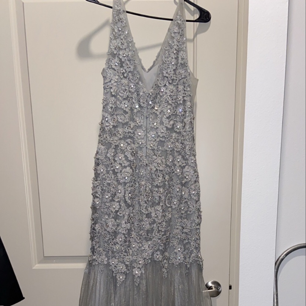 Prom dress - Picture 3 of 4